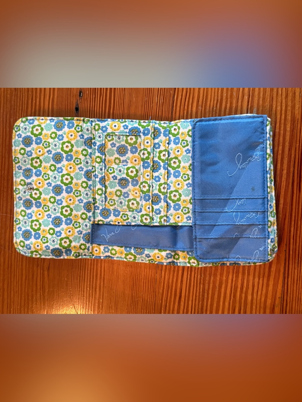 TWO VERA BRADLEY Quilted Trifold Wallets Floral Print - Picture 8 of 9